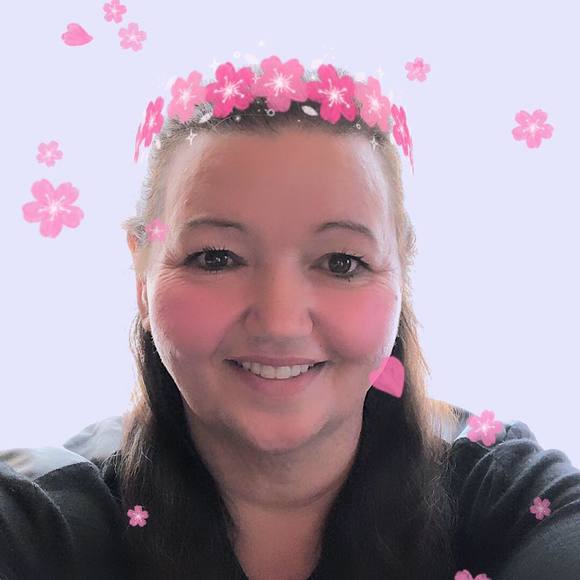 Meet your Posher, Nathalie - Picture 1 of 1